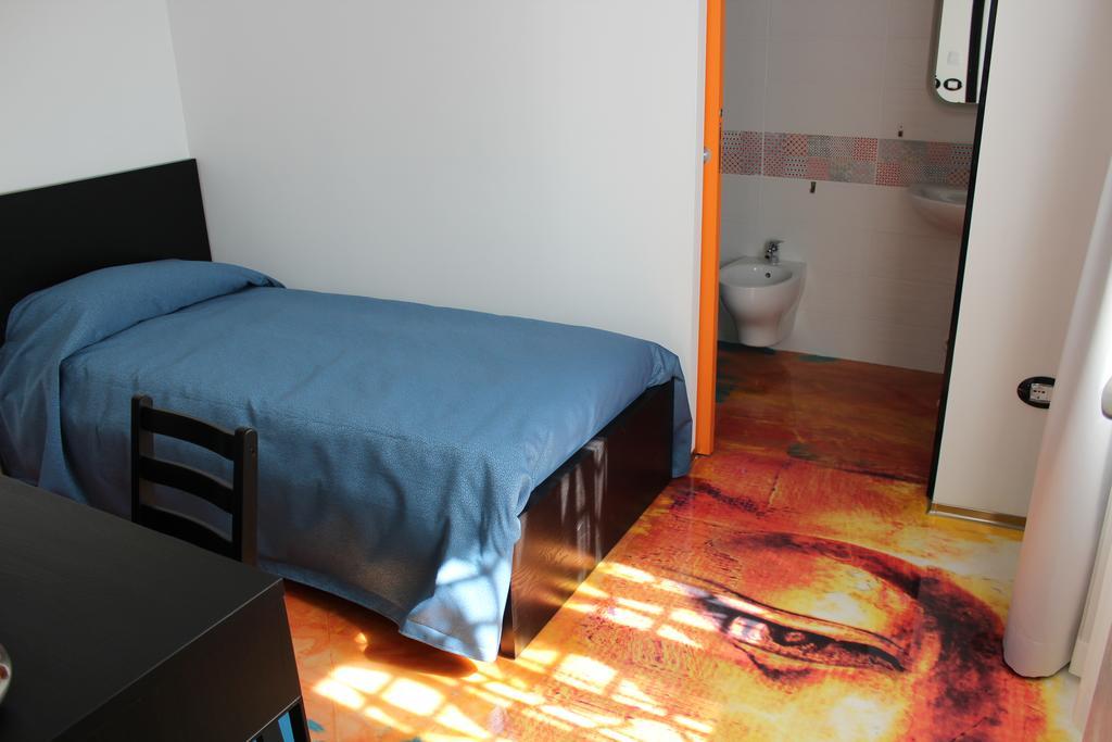 Follow Me Bed & Breakfast